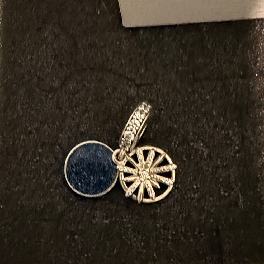 Pandora dazzling wishes fireworks dangling charm “best is yet to come to come”” - Picture 3 of 3